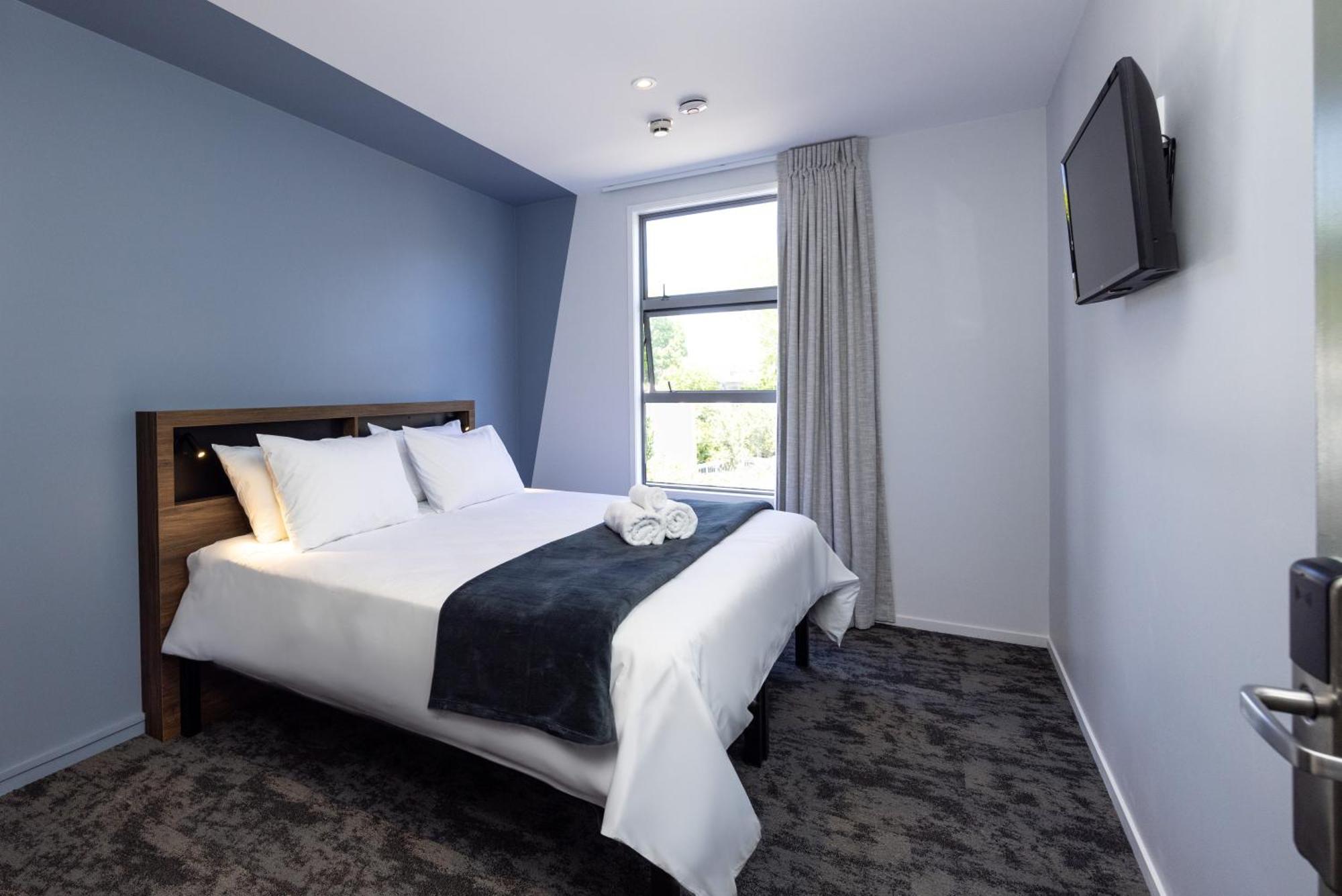 Haka House Rotorua Hostel Εξωτερικό φωτογραφία A bedroom at the hotel